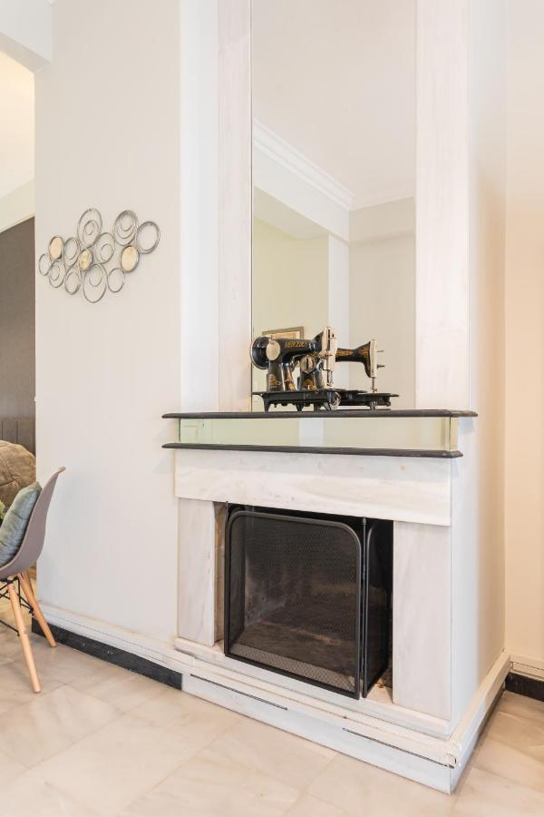 Beautiful City Rooms Close To Acropolis Athènes Extérieur photo